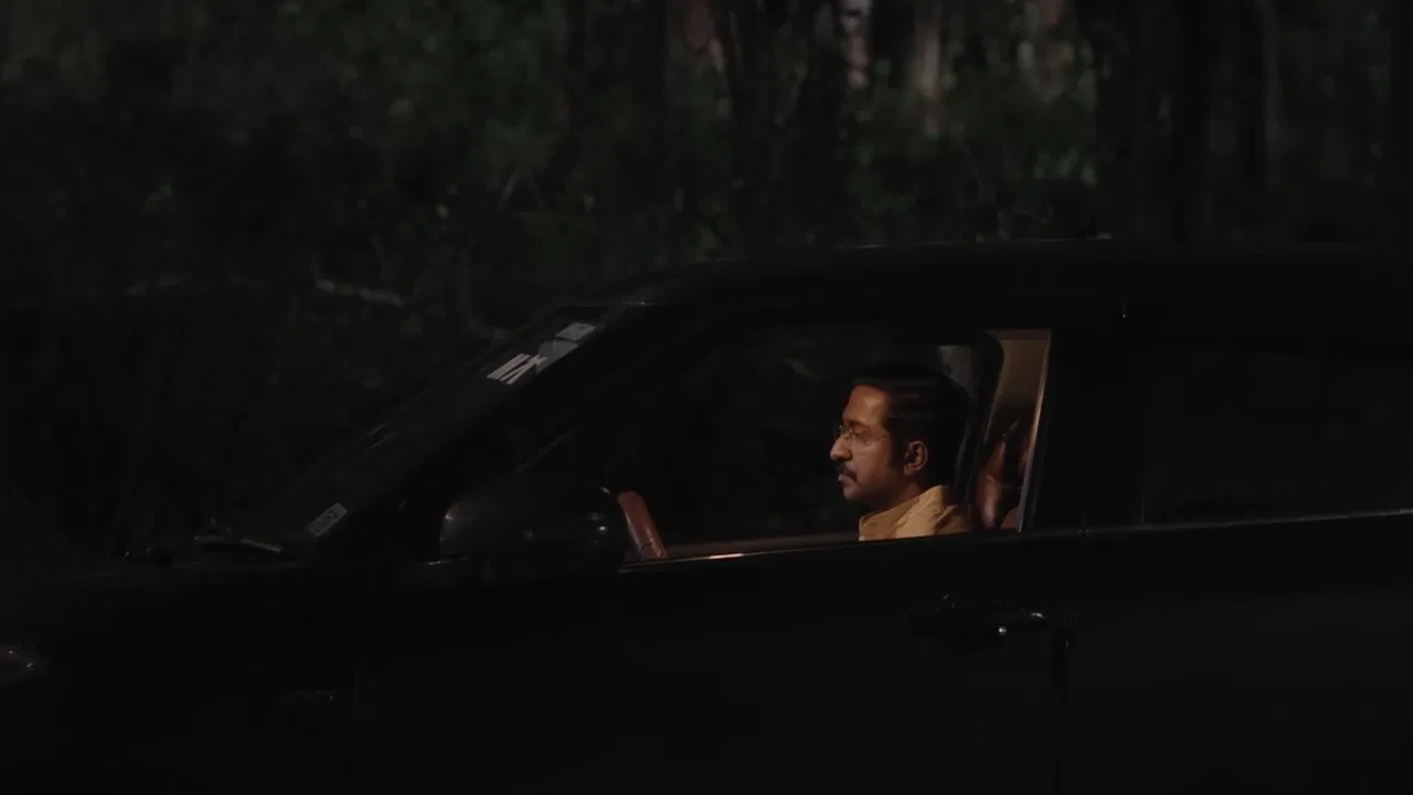 Mukundan Unni Associatesâ„¢ Movie Screenshot 3