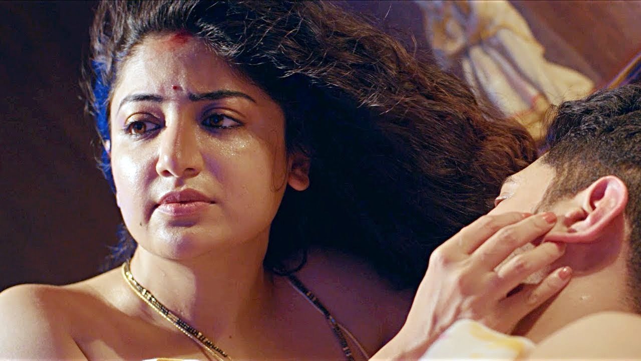 Nathicharami Movie Screenshot 1